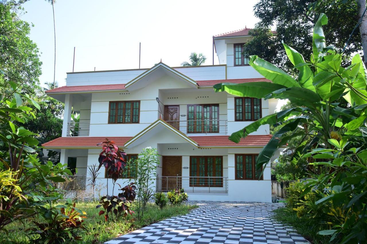 Devi Kripa Residency Apartment วาร์คาลา ภายนอก รูปภาพ