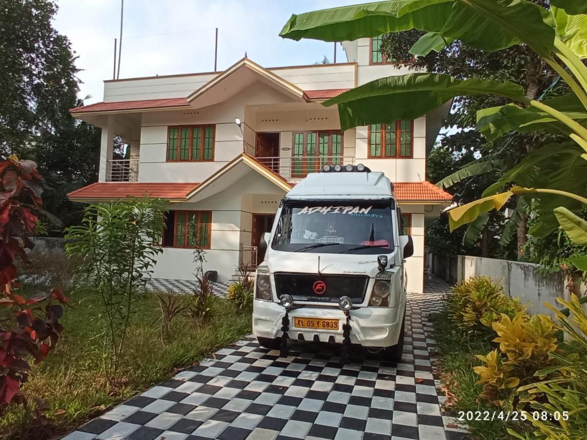 Devi Kripa Residency Apartment วาร์คาลา ภายนอก รูปภาพ